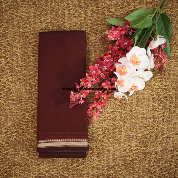 Narayanpet Handloom Cotton Saree with Traditional Border