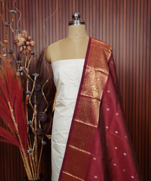 Alternative view of Pure Silk Gadwal Handloom Dupatta