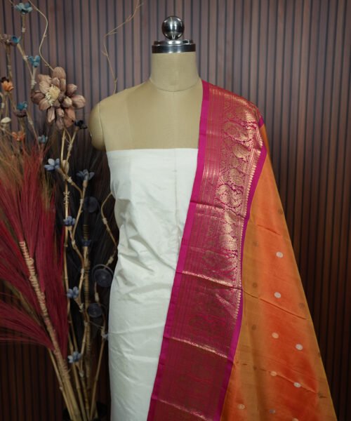 Alternative view of Pure Silk Gadwal Handloom Dupatta