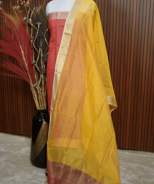 Alternative view of Handloom Maheshwari Silk Cotton Suit Set