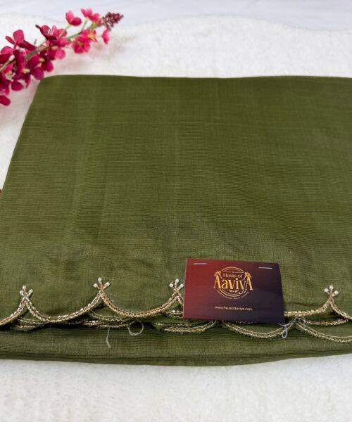 Mangalagiri Handloom Pattu Saree with Scallop Border & Rich Kardana Work
