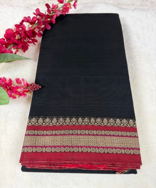 Narayanpet Handloom Cotton Saree with Traditional Border