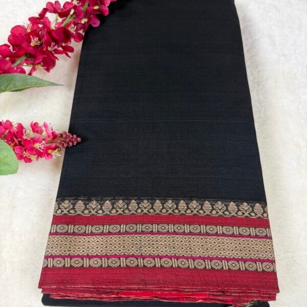 Narayanpet Handloom Cotton Saree with Traditional Border