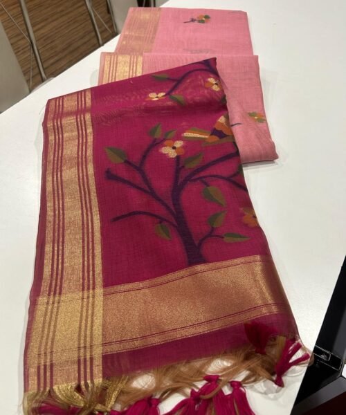 Munga Cotton Saree with Zari Border & Thread Woven Design